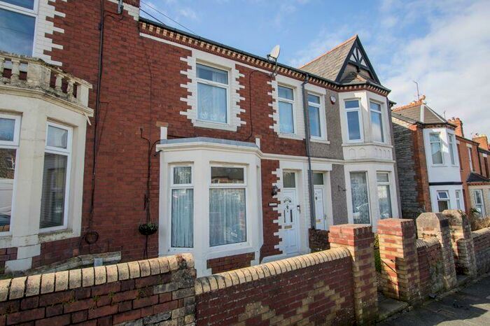4 Bedroom Terraced House For Sale In Dingle Road, Penarth, CF64