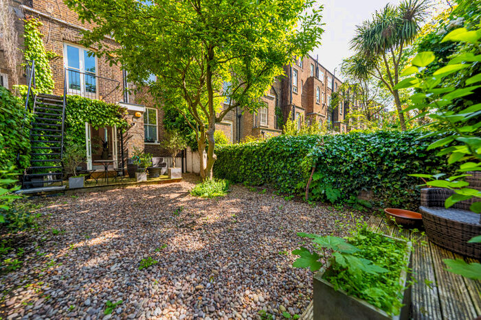 1 Bedroom Apartment To Rent In Gloucester Avenue, Primrose Hill, NW1