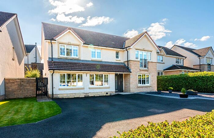 5 Bedroom Detached House For Sale In Meadow Bank, Alloa, FK10