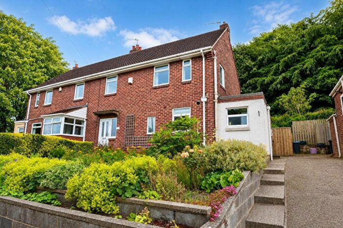 3 Bedroom Semi-Detached House For Sale In Birch Crescent, Burnopfield, NE16