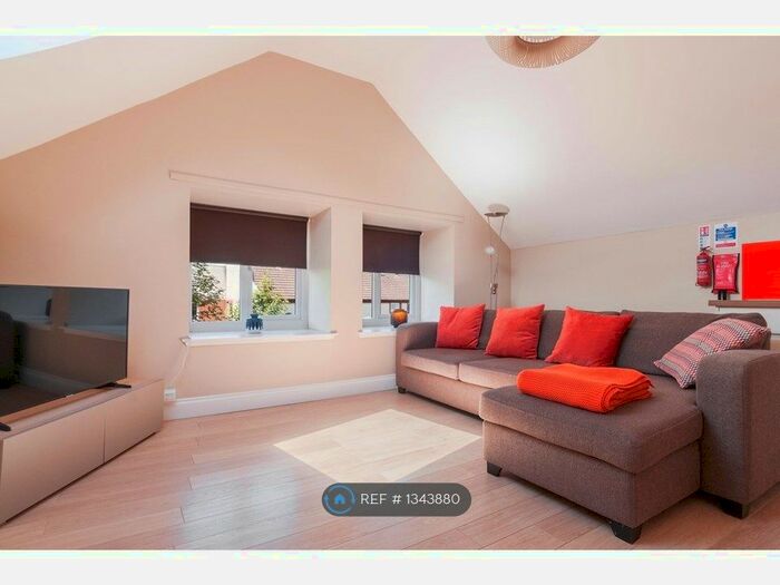 1 Bedroom Flat To Rent In High Street, Auchterarder, PH3