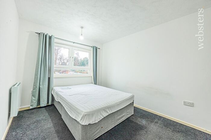 1 Bedroom Flat For Sale In Northfields, Norwich, NR4