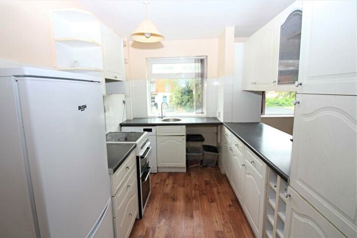 1 Bedroom Flat To Rent In South Street, Banbury, OX16