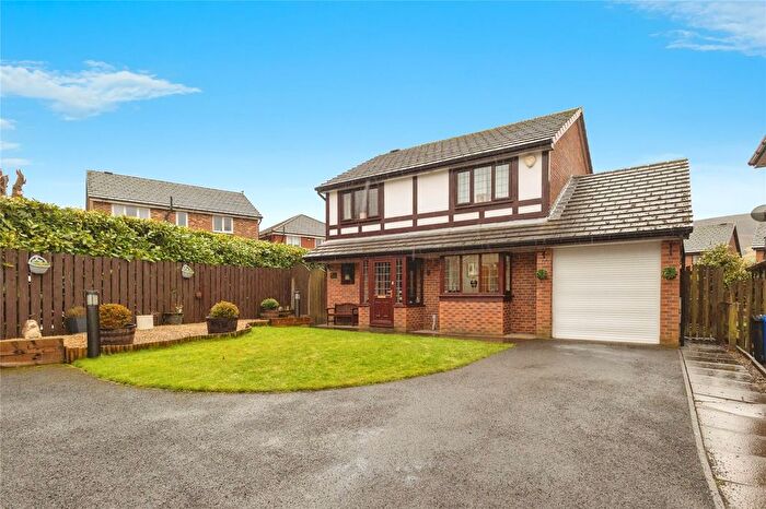 4 Bedroom Detached House For Sale In Dovebrook Close, Carrbrook, Stalybridge, Greater Manchester, SK15