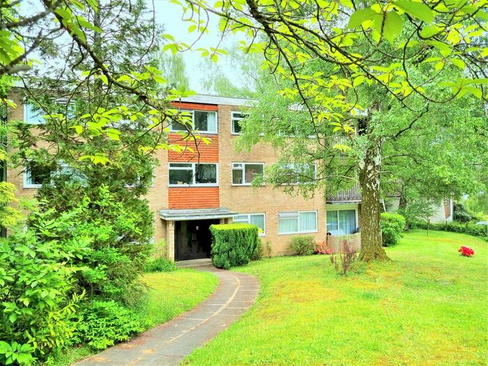 2 Bedroom Flat To Rent In The Parkway, Southampton, SO16