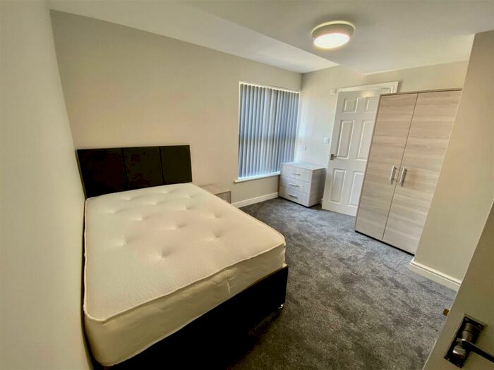 5 Bedroom Private Hall To Rent In Coulston Road, Lancaster, LA1