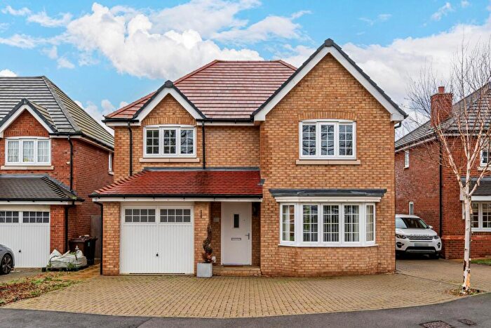 4 Bedroom Detached House For Sale In Glasspool Road, Winnersh, RG41