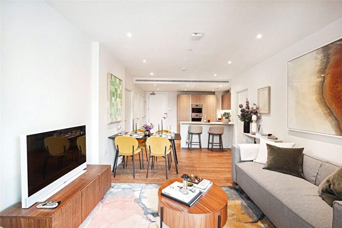2 Bedroom Flat To Rent In Bloom East, Nine Elms Lane, SW11