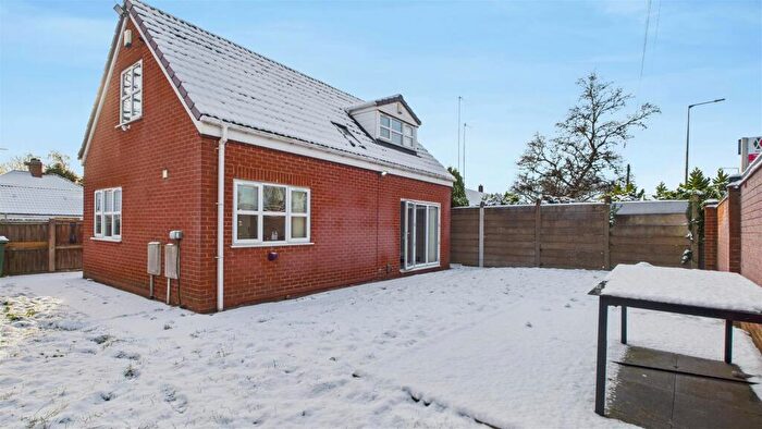 2 Bedroom Detached House To Rent In Highgate Street, Cradley Heath, B64