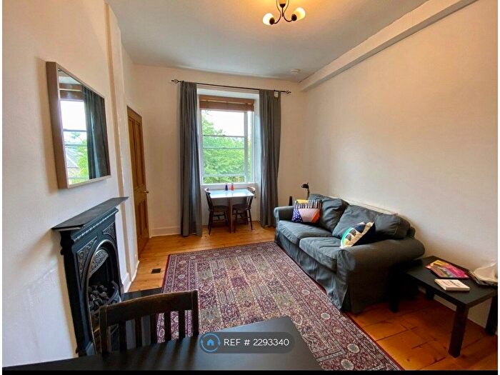 1 Bedroom Flat To Rent In St Peters Place, Edinburgh, EH3