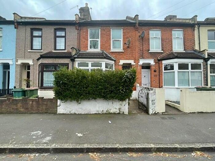 2 Bedroom Terraced House To Rent In Landseer Avenue, Manor Park, E12