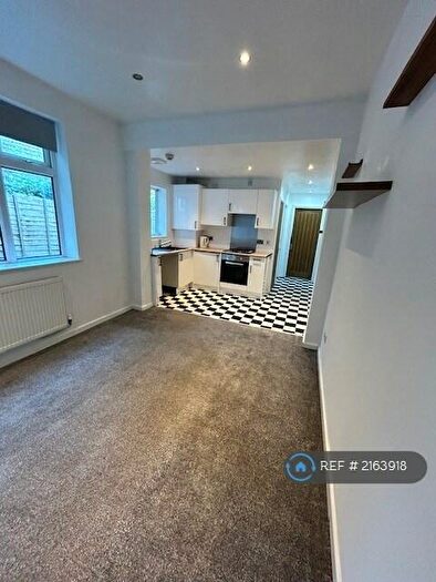 1 Bedroom Flat To Rent In Bewdley Road, Kidderminster, DY11