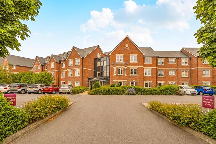 2 Bedroom Retirement Property For Sale In Tatterton Lodge, Wetherby, Yorkshire, LS22