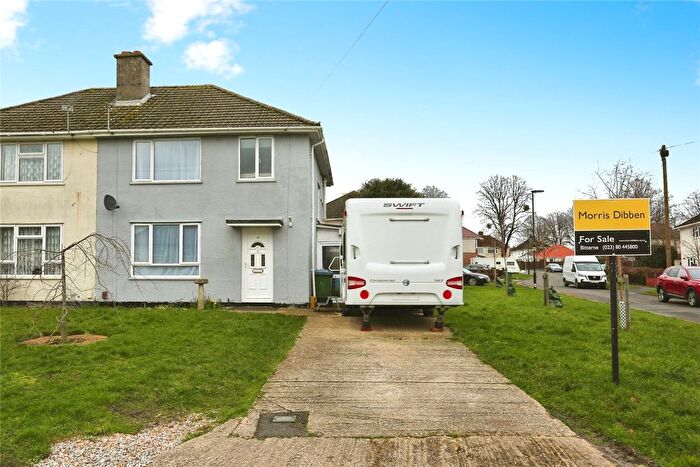 3 Bedroom Semi Detached House For Sale In Gort Crescent, Southampton, Hampshire, SO19