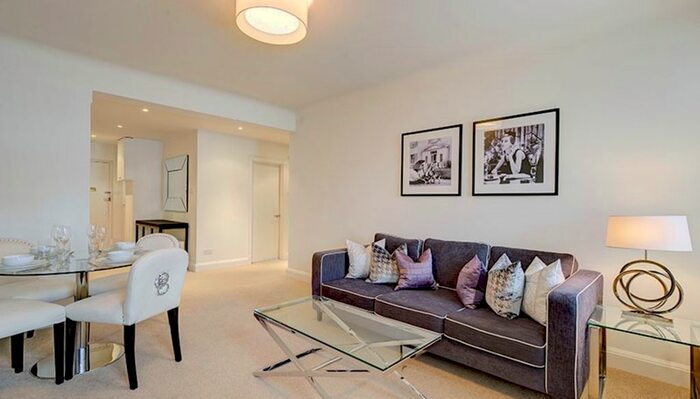 2 Bedroom Flat To Rent In Fulham Road, South Kensington, SW3