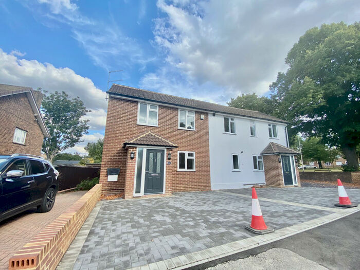 2 Bedroom Maisonette To Rent In Thornham Road, ME8