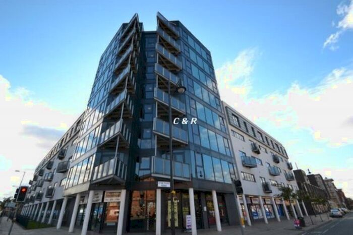 2 Bedroom Apartment To Rent In Bishops Corner, Hulme, Manchester, M15