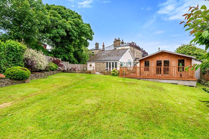 4 Bedroom Character Property For Sale In Holcombe Road, Greenmount, BL8