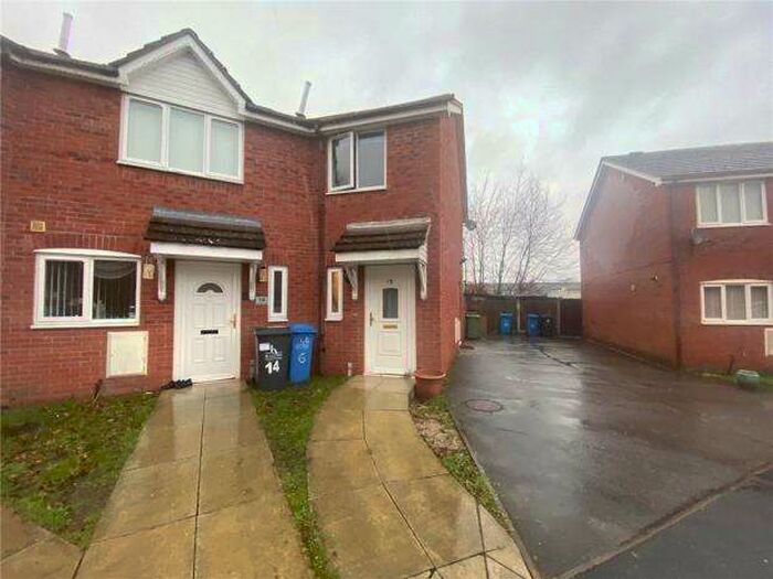 Houses for sale in Cornwall Close, WA7, Borough of Halton