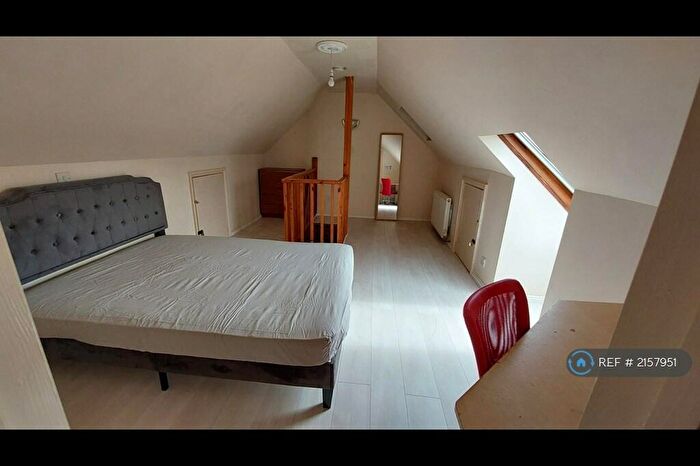 6 Bedroom Semi-Detached House To Rent In Conygre Grove, Filton, Bristol, BS34