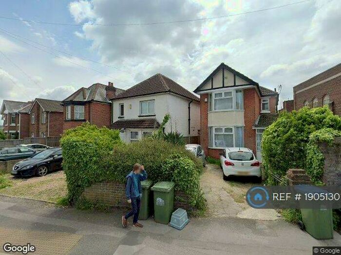 5 Bedroom Detached House To Rent In Burgess Road, Southampton, SO16