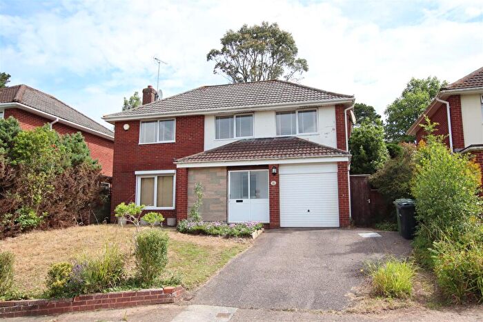 4 Bedroom Detached House For Sale In Doriam Close, Pennsylvania, Exeter, EX4