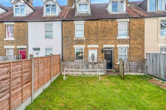 1 Bedroom Terraced House To Rent In Ivy Street, Rainham, Gillingham, Kent, ME8