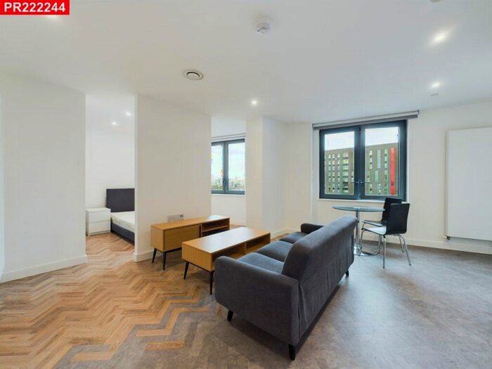 Studio To Rent In Makers Yard, Bromley-by-Bow, – Studio, E3 - Photo 3