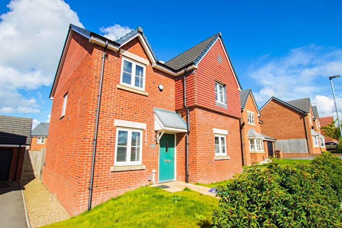 4 Bedroom Detached House For Sale In Manor Terrace, Darwen, BB3