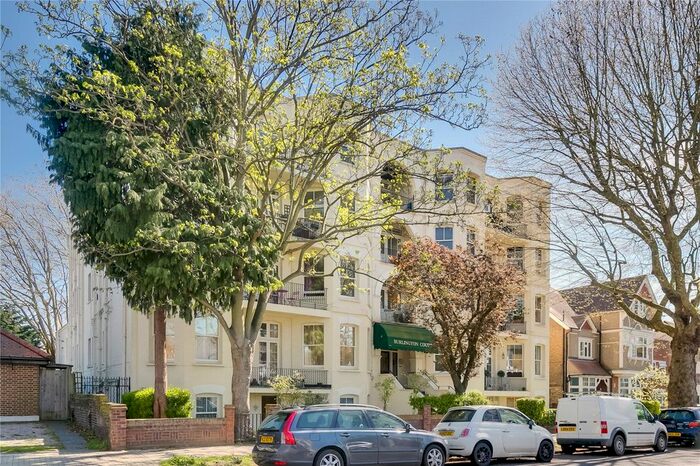 1 Bedroom Flat To Rent In Burlington Court, Spencer Road, W4