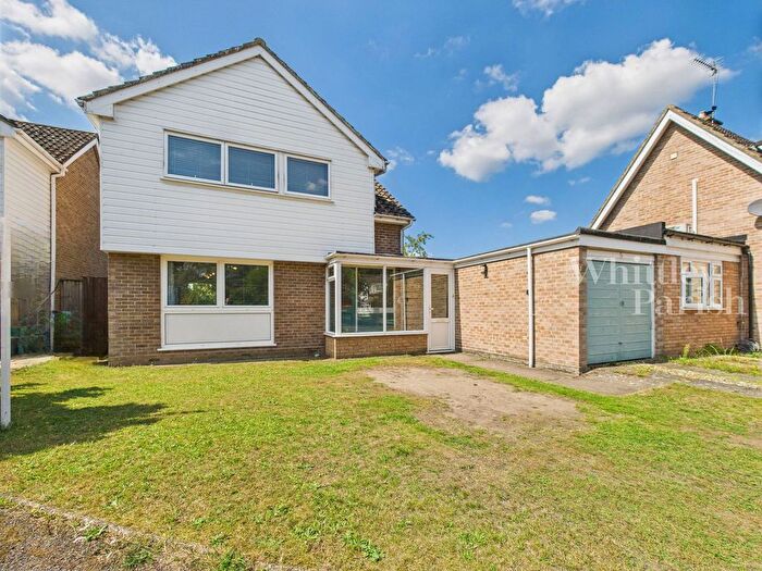 3 Bedroom Detached House For Sale In Nunsgate, Thetford, IP24