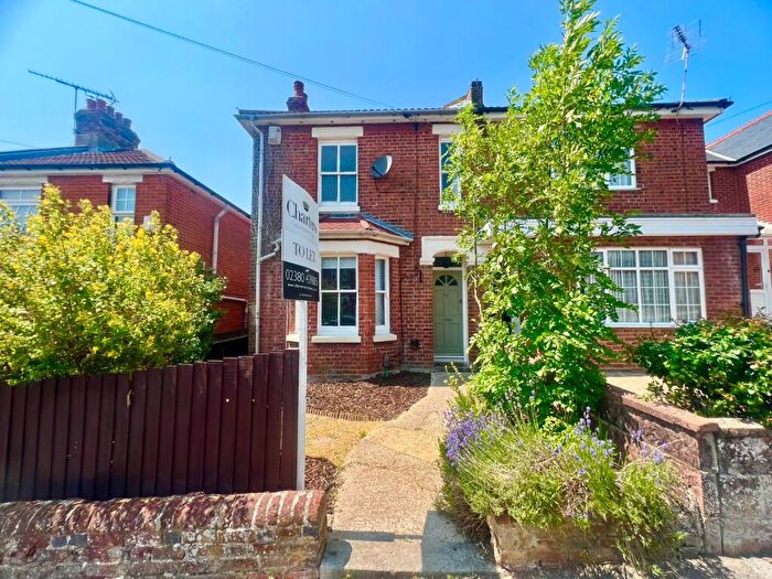 2 Bedroom Semi-Detached House To Rent In Newton Road, Southampton, Hampshire, SO18