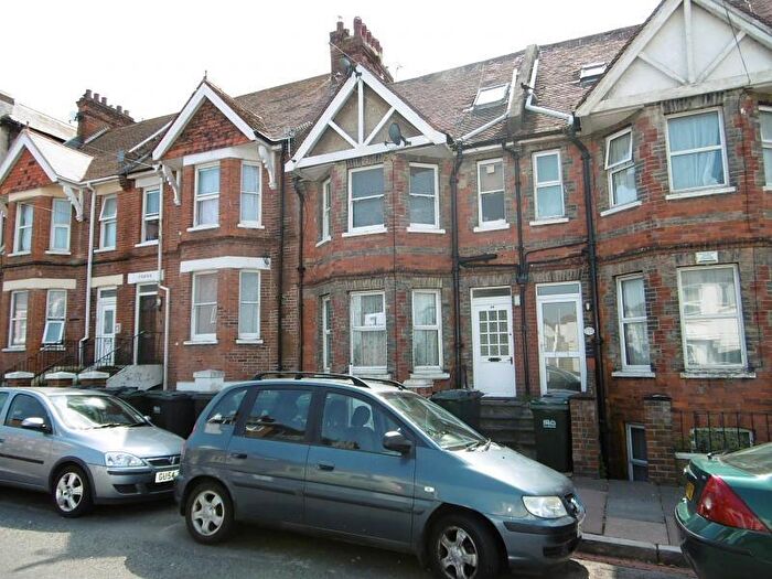 1 Bedroom Flat To Rent In Bourne Street, BN21