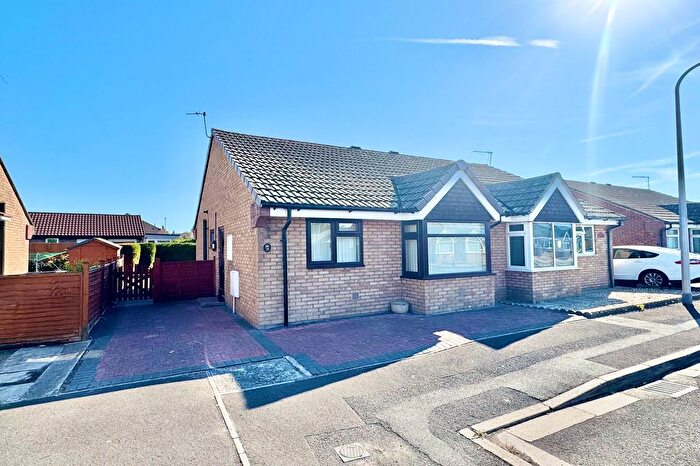 2 Bedroom Semi-Detached Bungalow For Sale In Starcross Road, Weston-Super-Mare, BS22