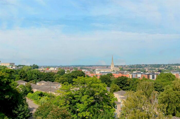 3 Bedroom Flat To Rent In Ber Street, Norwich NR1
