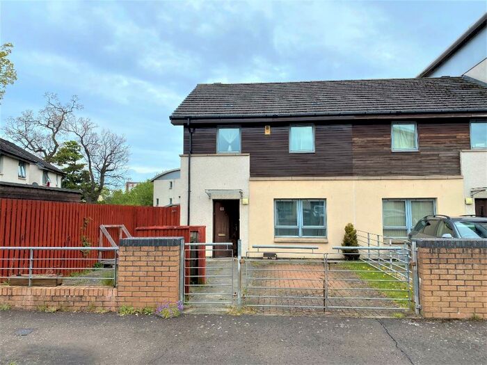 3 Bedroom Semi-Detached House To Rent In Gracemount Drive, Gracemount, Edinburgh, EH16