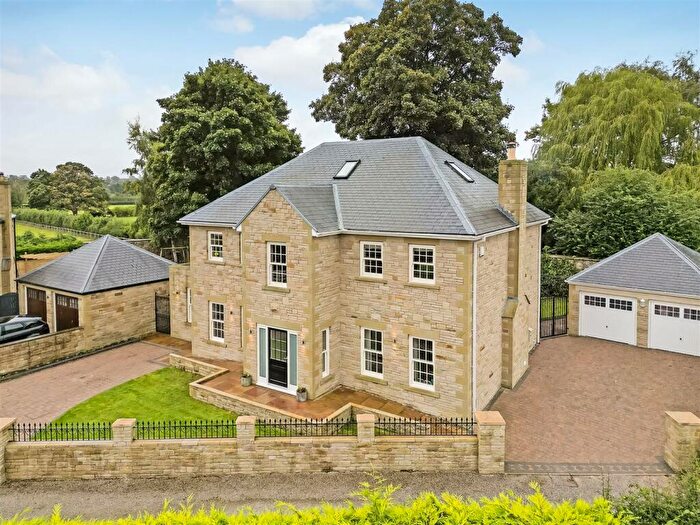 6 Bedroom Detached House For Sale In Front Street, Staindrop, Darlington, DL2