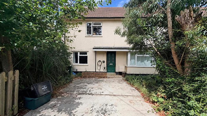 2 Bedroom Flat For Sale In Turstin Road, Glastonbury, BA6