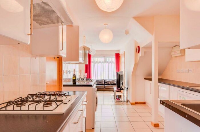 1 Bedroom House To Rent In Somner Close, Canterbury, CT2