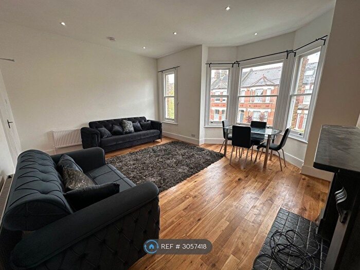 3 Bedroom Maisonette To Rent In Selsdon Rd, West Norwood, Tulse Hill, Brixton, Streatham, Herne Hi, SE27