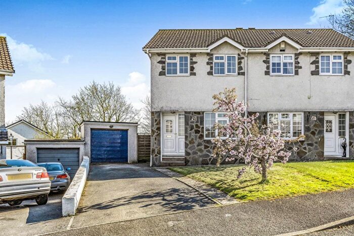 3 Bedroom Property To Rent In Ty Gwyn Drive, Brackla, Bridgend, CF31