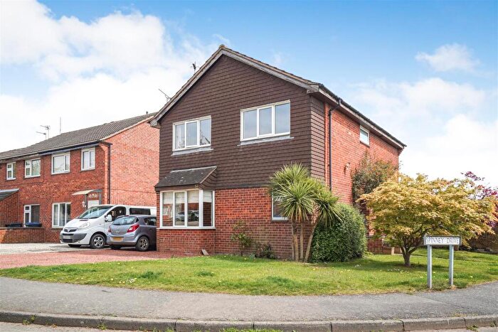 4 Bedroom Detached House For Sale In Bosworth Road, Barlestone, CV13