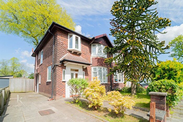 3 Bedroom Semi-Detached House For Sale In The Drive, Bury, BL9