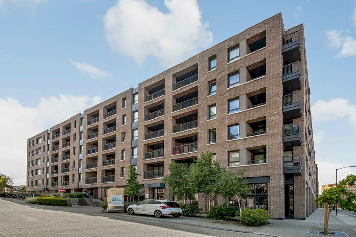 1 Bedroom Terraced House To Rent In Harbourside Court, Gullivers Walk, London, SE8