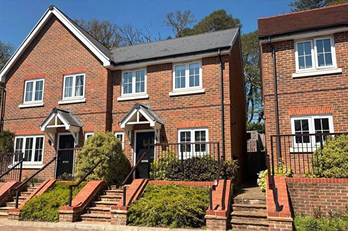 2 Bedroom Semi-Detached House For Sale In Baker Oats Drive, Wrecclesham, Farnham, Surrey, GU10