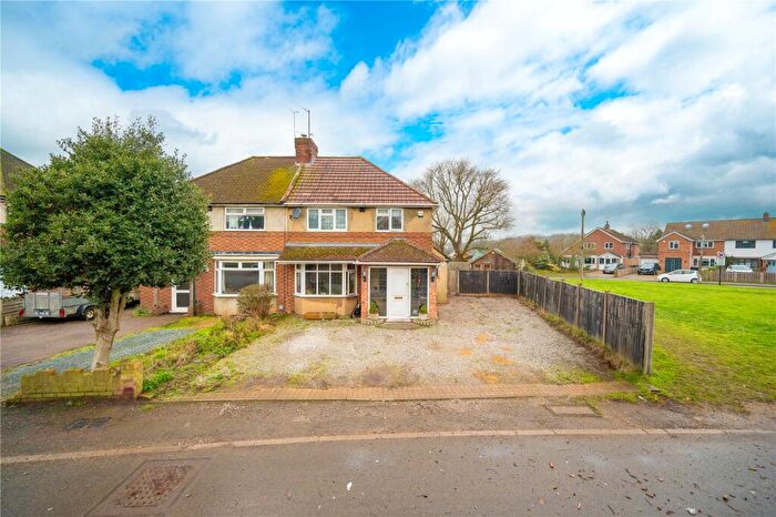 3 Bedroom Semi-Detached House For Sale In Bullens Green Lane, Colney Heath, St. Albans, Hertfordshire, AL4
