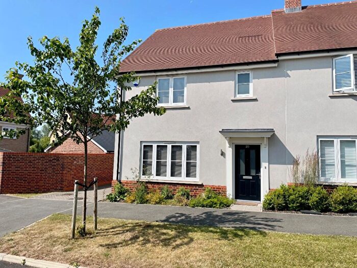 3 Bedroom Semi-Detached House For Sale In Humphreys Drive, Coggeshall, CO6
