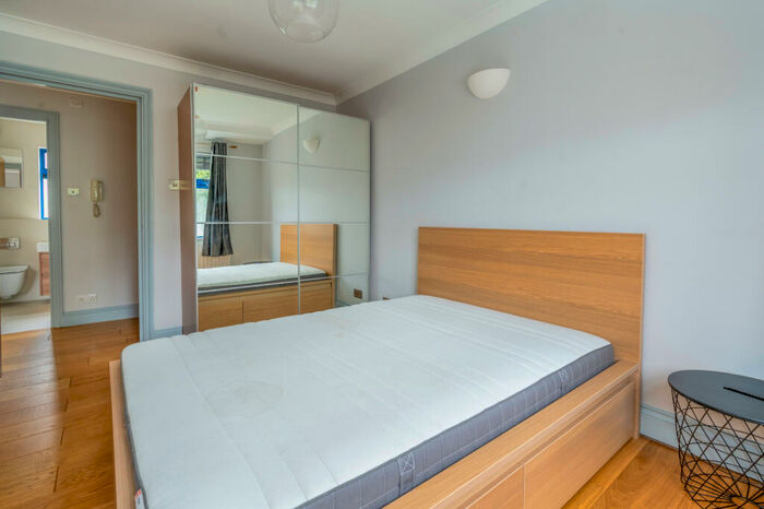 1 Bedroom Apartment To Rent In Casson Street, London, E1