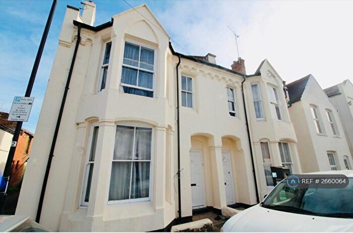 6 Bedroom Semi-Detached House To Rent In Oxford Street, Leamington Spa, CV32
