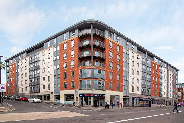 2 Bedroom Flat To Rent In Hall Street, Hockley, Birmingham, B18